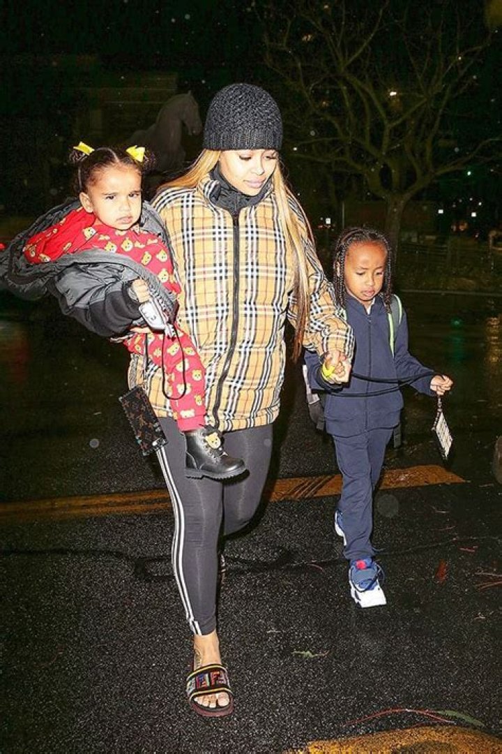 Dream Kardashian And Blac Chyna Look Like Twins In New Pic!