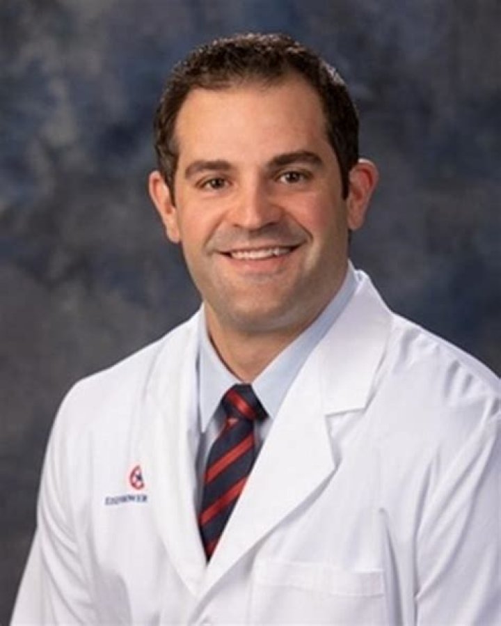 Dr. Dustin Everett, MD – Phoenix, AZ