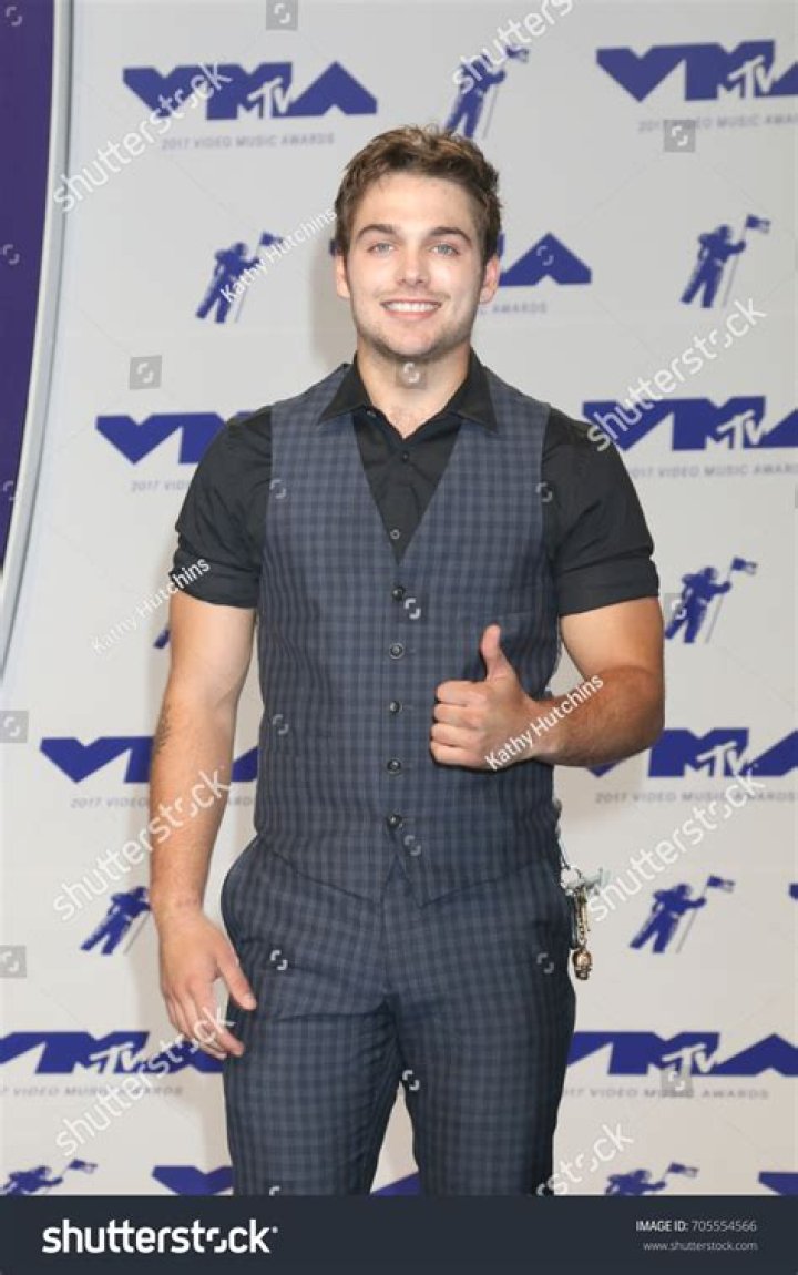 Dylan Sprayberry’s biography, net worth, fact, career, awards and life story