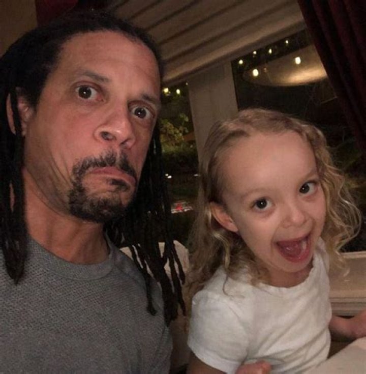 Ed Speleers family, wife, children, parents, siblings