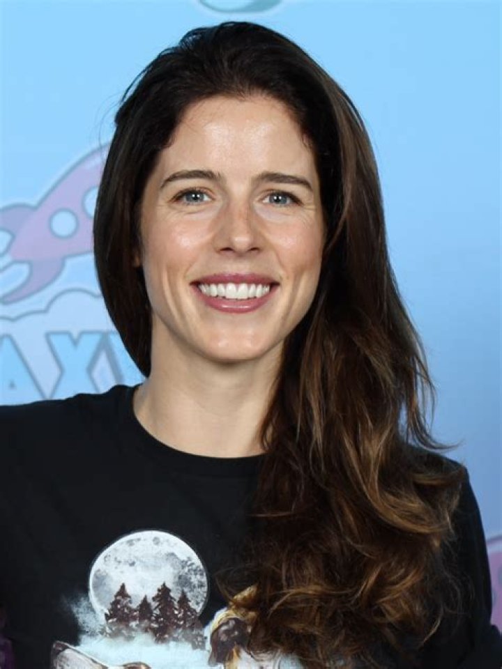 Emily Bett Rickards’s biography, net worth, fact, career, awards and life story