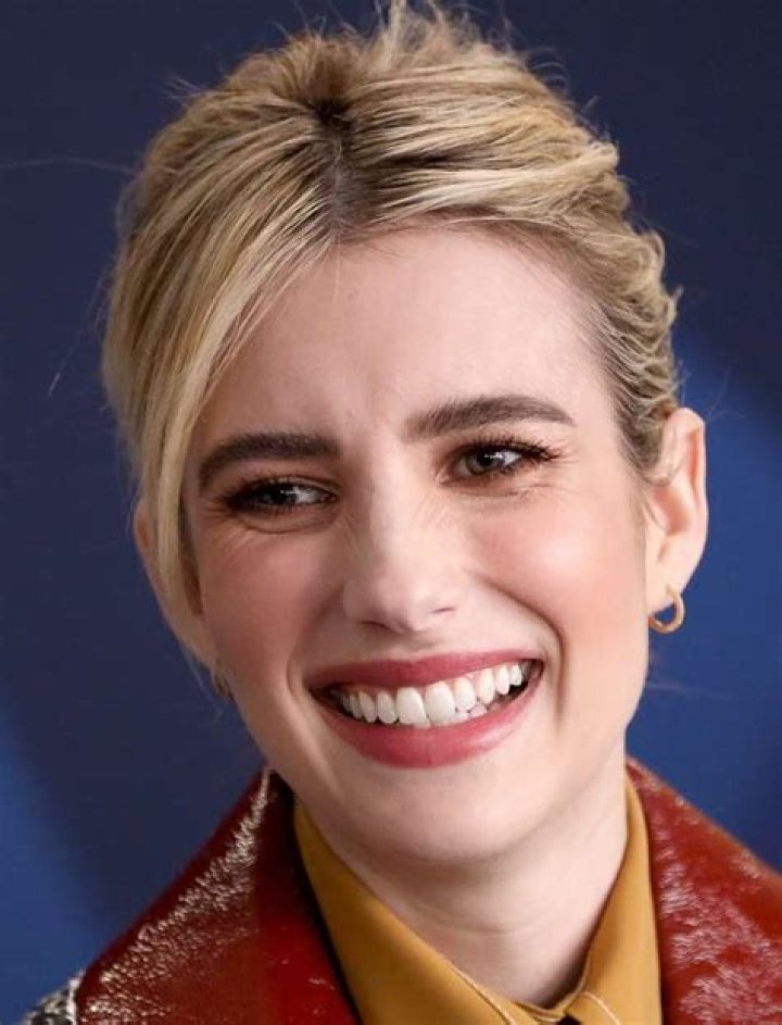 Emma Roberts (Actress) Wiki, Biography, Height, Weight, Baby, Age, Boyfriend, Family, Net Worth, Career, Facts
