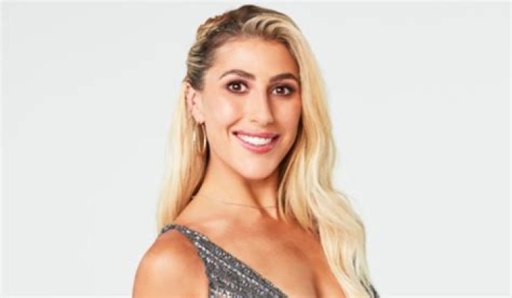 Emma Slater Wiki, Bio, Age, Height, Weight, Boyfriend, Net Worth