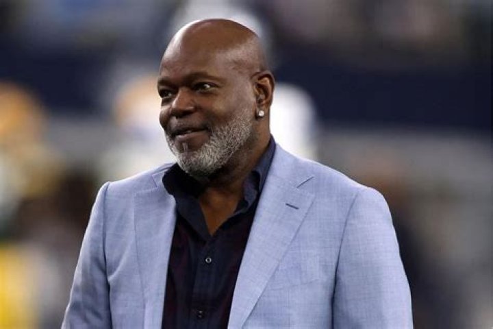 Emmitt Smith’s Net Worth, Age, Height, Weight, Wife, Kids, Bio-Wiki