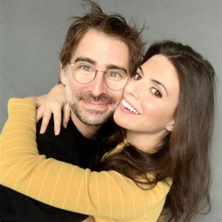 Erin Agostino Bio, Wiki, Age, Height, Family, Husband, Kids, Movies, Tv Shows and Net Worth