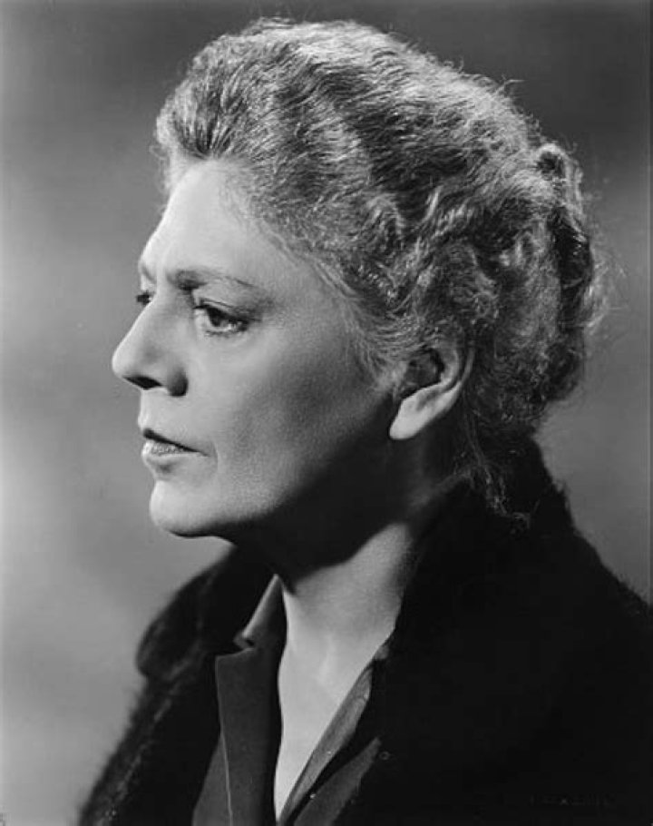 Ethel Barrymore Biography - Facts, Childhood, Family Life & Achievements