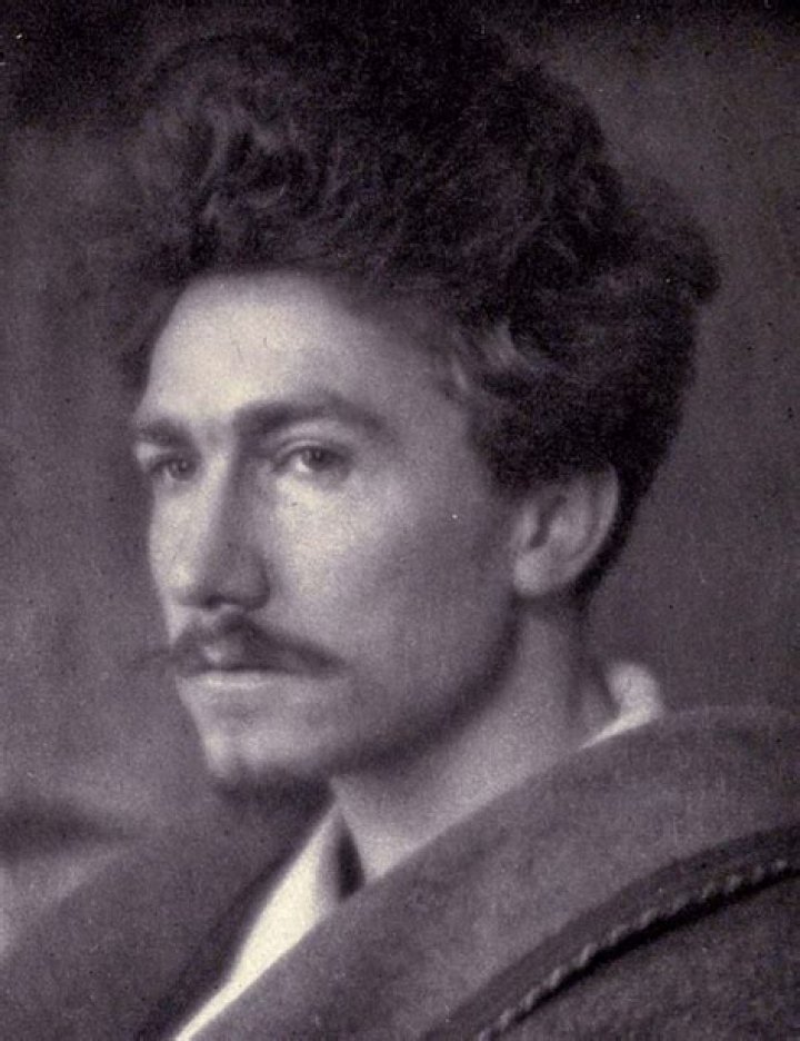 Ezra Pound Biography - Facts, Childhood, Family Life & Achievements