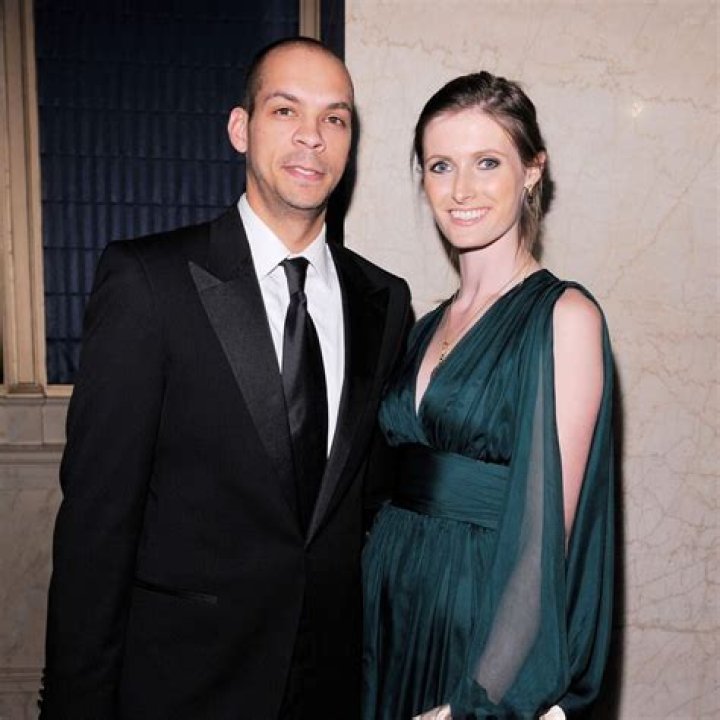 Gae Exton Wikipedia – Age Husband and Family