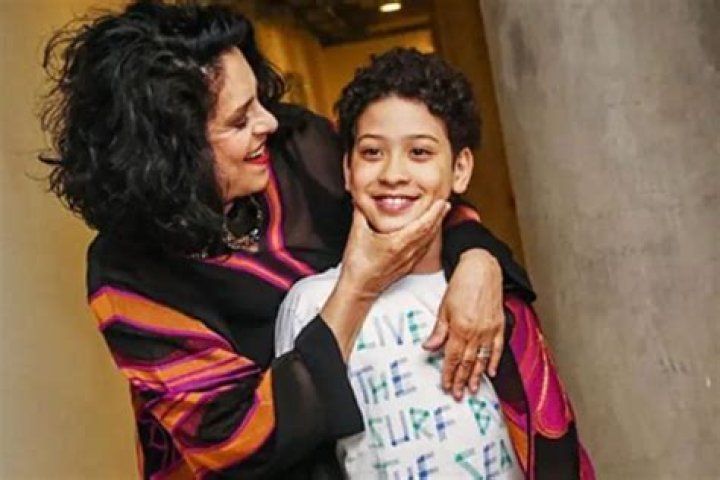 Meet Mariah Costa Penna, Arnaldo Burgos