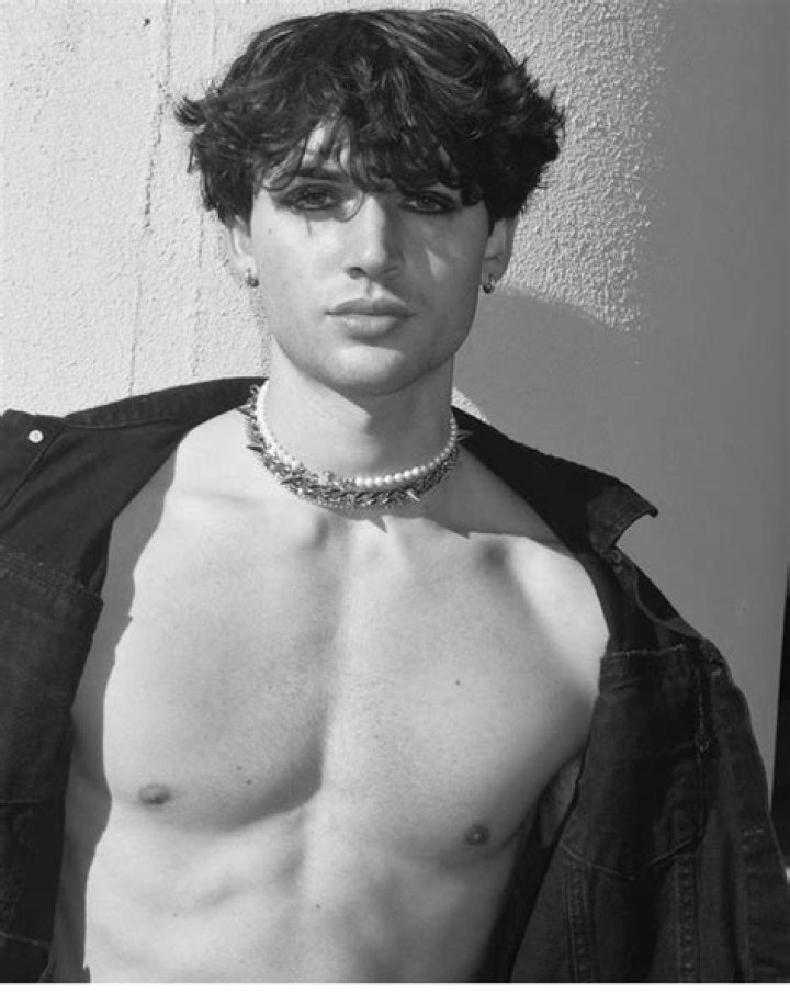 Garrett Overboe – Bio, Facts, Family Life of TikTok Star