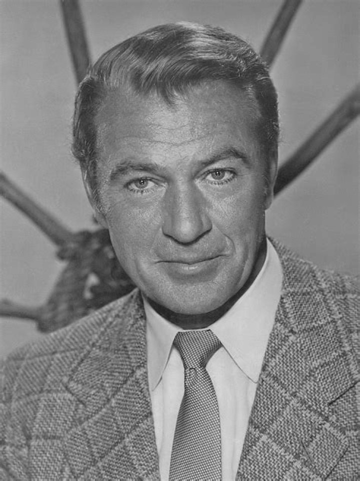 Gary Cooper Biography - Facts, Childhood, Family Life & Achievements