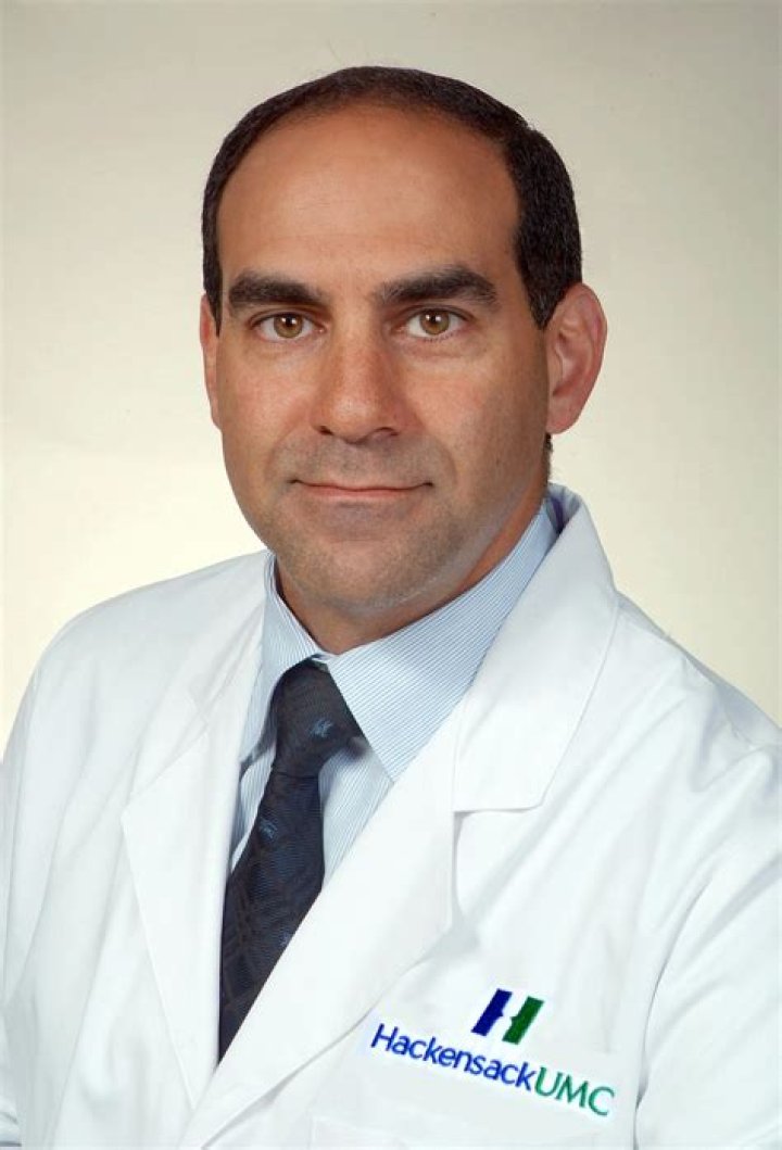 Dr. Gregory Simonian, MD | Vascular Surgery
