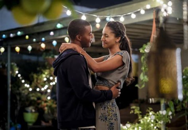 Greta Onieogou: dating, net worth, tattoos, smoking & body measurements