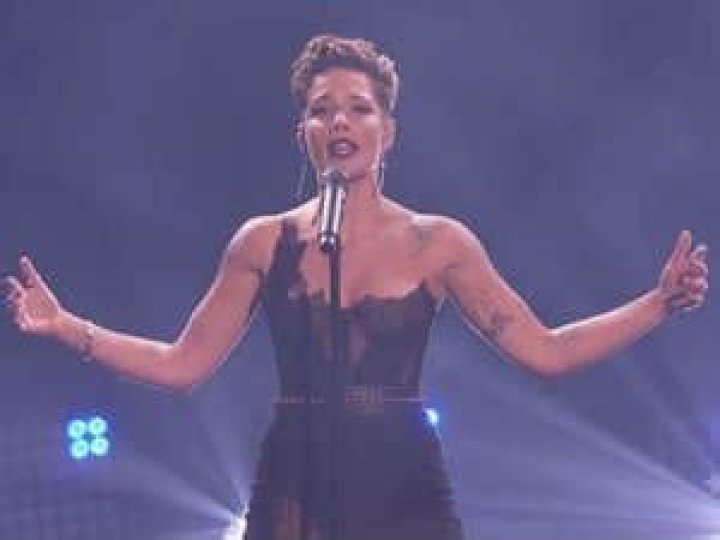 Halsey Shares Message To Fans After Her 2020 Grammy Nomination Snub