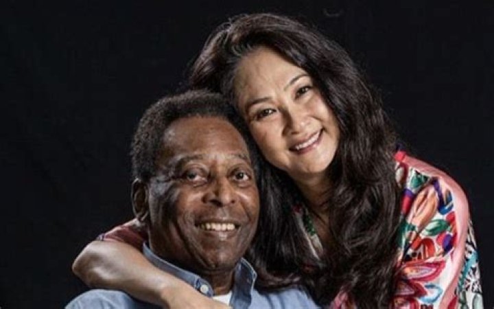 How long was Pele married to his first wife?