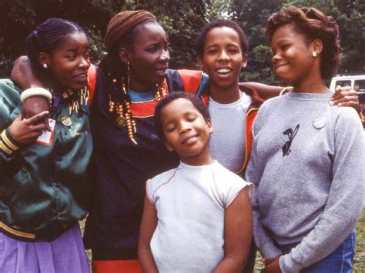 How many children does Stephen Marley have? Is Stephen Marley still married?