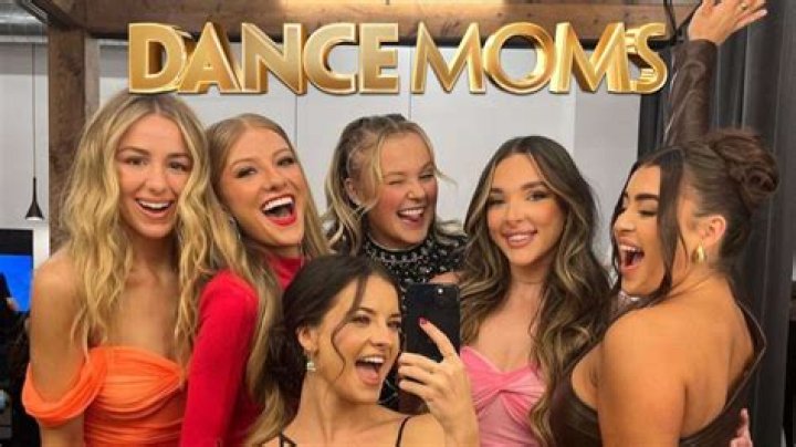How Much Do Dance Moms Pay Abby? – Celebrity