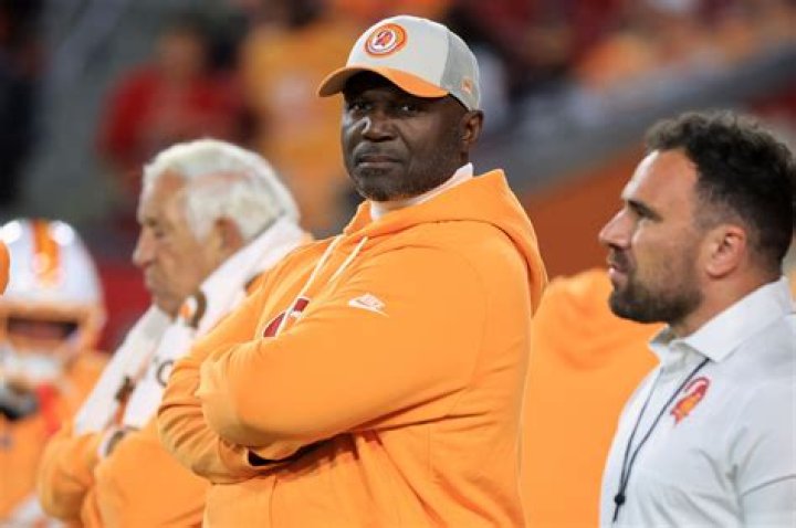 How much does Todd Bowles earn? Details about Buccaneers’ coach’s salary and net worth