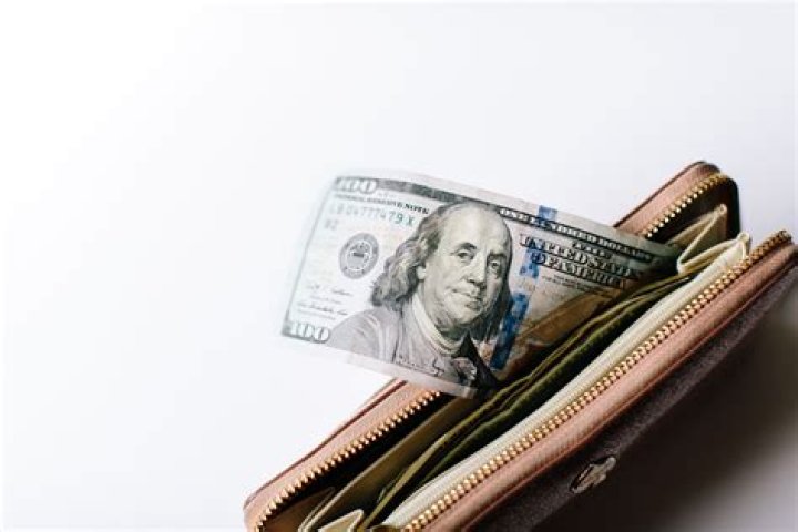 
How Much Money Does Melina Kanakaredes Make? Latest Income Salary
