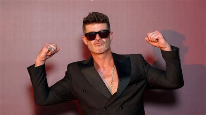 
How Much Money Does Robin Thicke Make? Latest Income Salary

