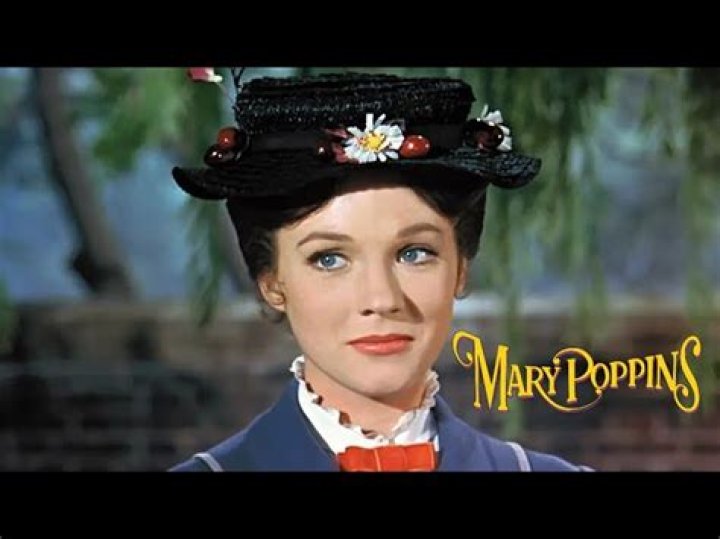 How old was Julie Andrews when she played Mary Poppins? – Celebrity