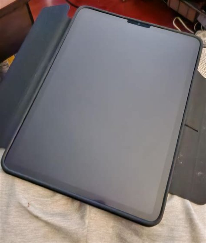 How to clean paperlike screen protector