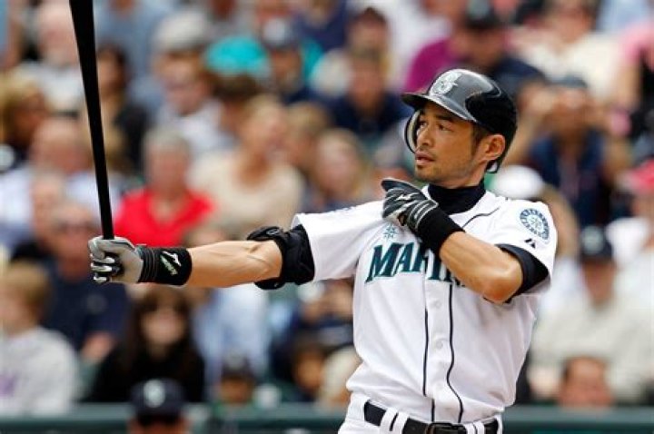Ichiro Suzuki Biography - Facts, Childhood, Family Life & Achievements