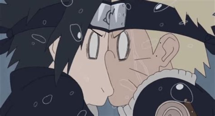 In what episode of ‘Naruto’ do Naruto and Sasuke kiss?