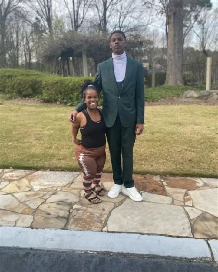 Is Abira Greene A Guy? – Celebrity