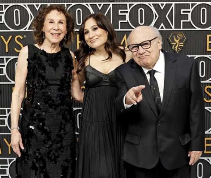 Is Danny DeVito A Millionaire? – Celebrity