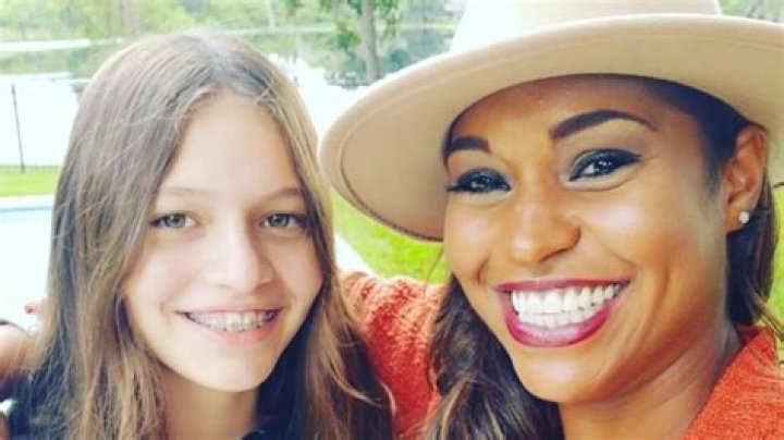 Is Jade Mika Kleinschmidt Daughter? – Celebrity