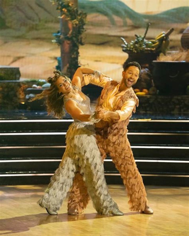 Is Mr. Feeny still alive? – Celebrity