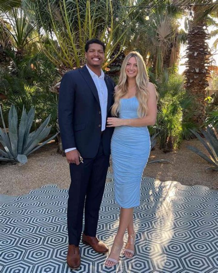 Isaac Rochell & Wife Allison Rochell Net Worth – Age Difference And Salary