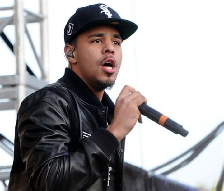 J. Cole Commemorates Nipsey Hussle With “Love Yourz” At Dreamfest