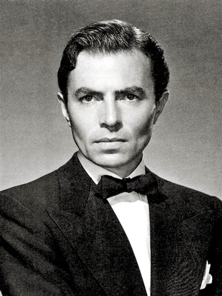 James Mason Biography - Facts, Childhood, Family Life & Achievements