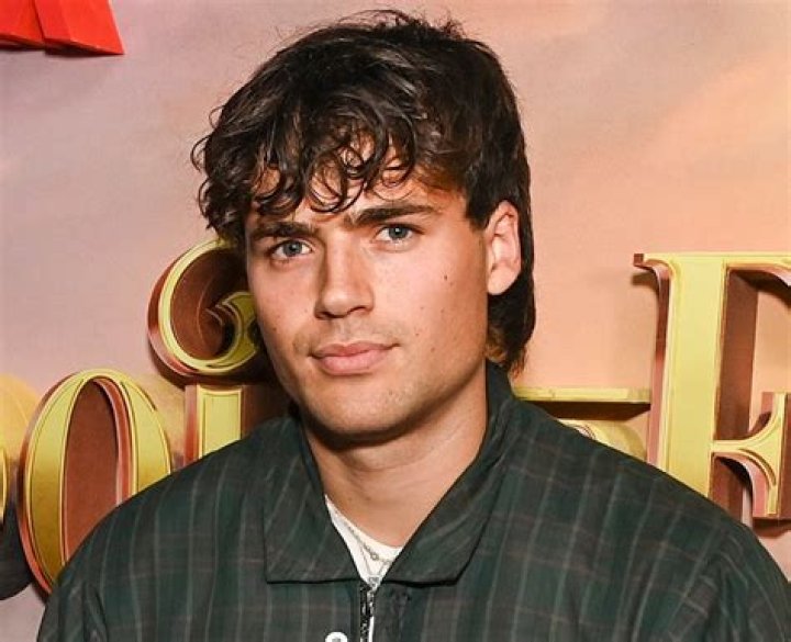 Jamie Flatters Wiki, Age, Girlfriend, Birthday, Instagram, Parents, Height & More