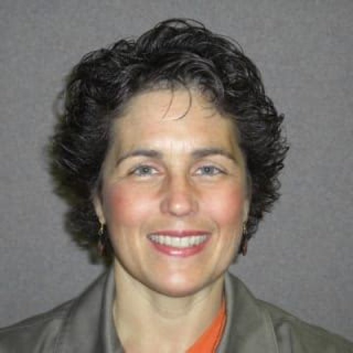 Dr. Jane Carnazzo, MD – Omaha, NE