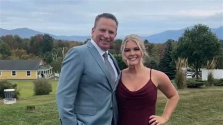 Janelle Ginestra Age, Wiki, Biography, Net Worth, Married, Husband