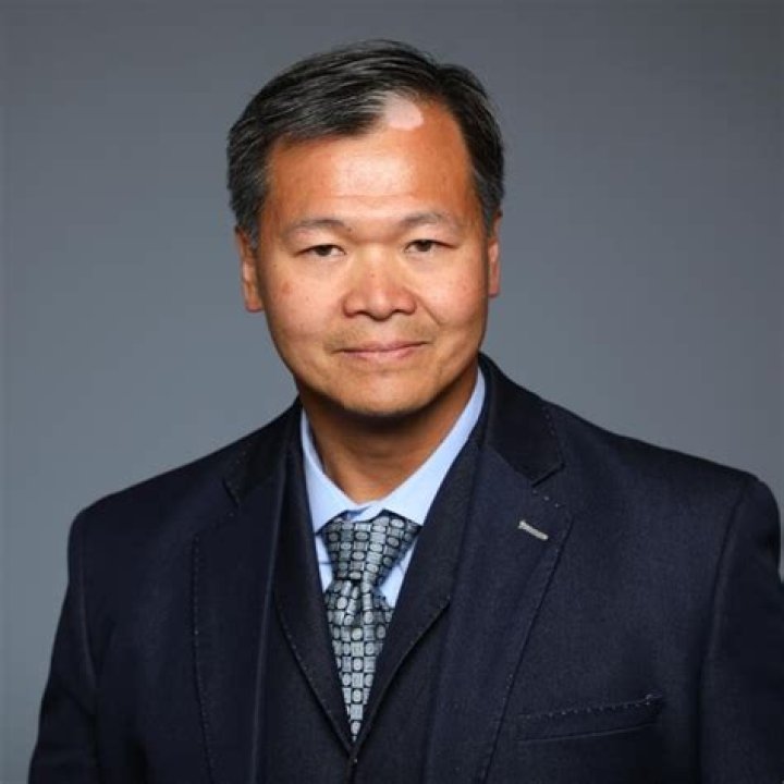 Dr. Jason Dy, MD – Chicago, IL