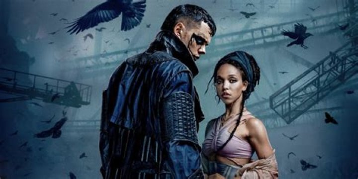 Jason Momoa Vows To Stand By The Crow Reboot Despite Latest Setback