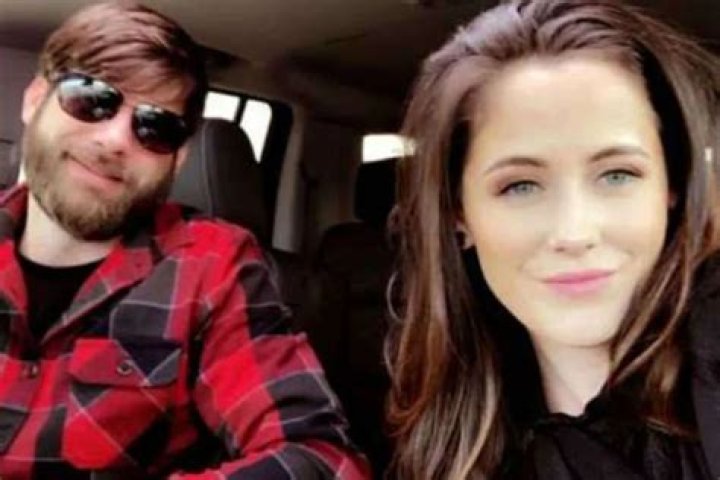Jenelle Evans Can’t Keep Her Story Straight About David Eason Killing Her Dog Nugget – What Is The Truth?