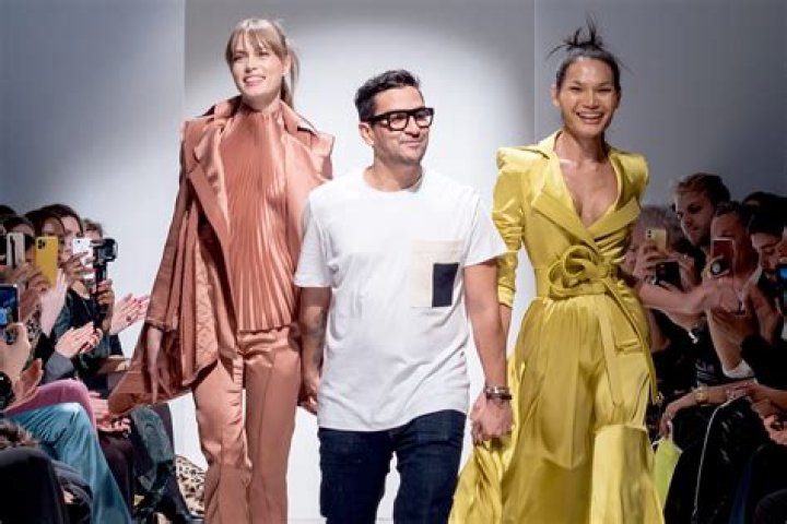 Jhoan “Sebastian” Grey – Project Runway Age, Married, Net Worth, Wiki, Bio, Wife