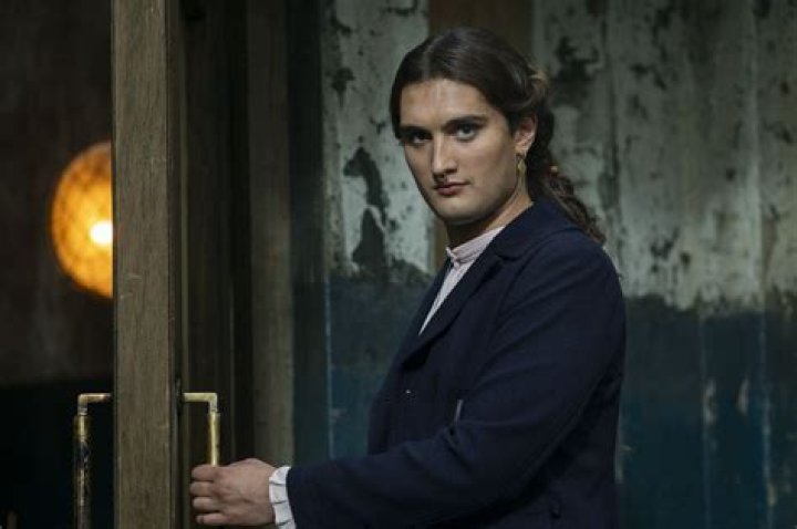 Jo Eaton-Kent: Get To Know The Watch Actor