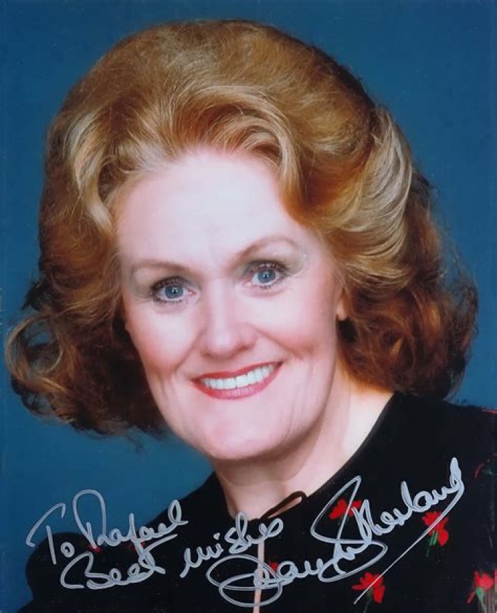 Joan Sutherland Biography - Facts, Childhood, Family Life & Achievements