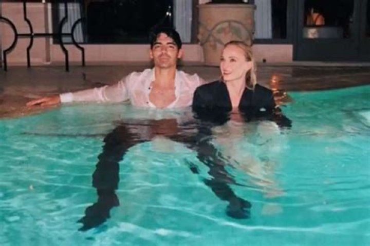 Joe Jonas And Sophie Turner Are Twinning In First Photo Since Baby Willa Was Born
