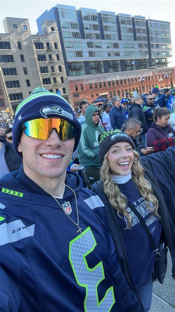 Joey Roppo Wiki, Age, Girlfriend, Sister, Height, Parents & Net Worth