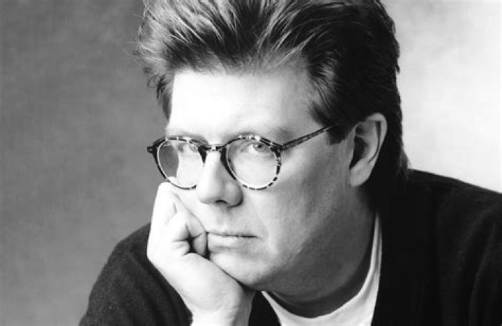 John Hughes Biography – Facts, Childhood & Achievements