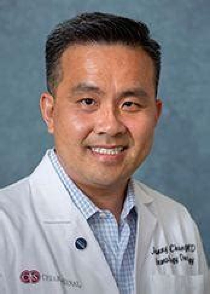 Dr. Johnny Chang, MD – Torrington, CT
