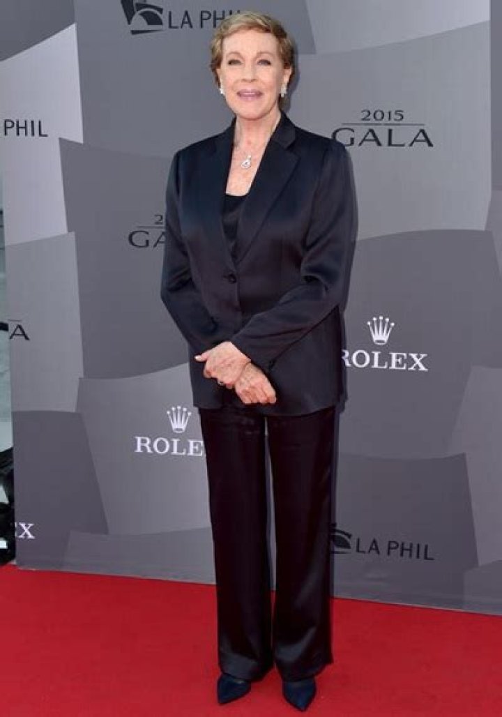 Julie Andrews Height Weight Shoe Size Measurements Family