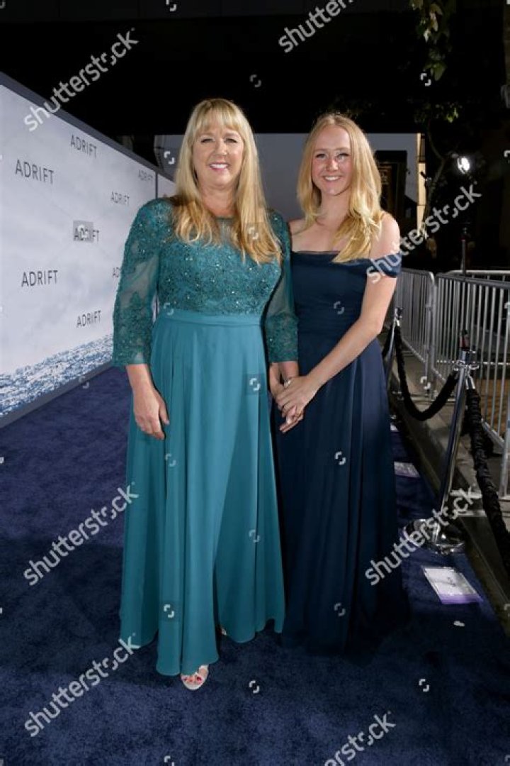 Kelli Ashcraft and Brook Ashcraft – Photos Of Tami Oldham Ashcraft Daughter